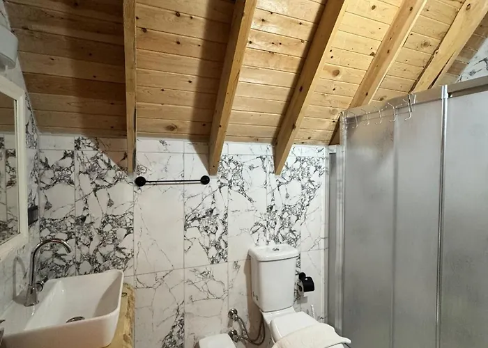 בית הארחה Kidrak Montenegro-1