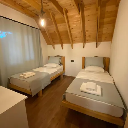 Kidrak Montenegro-1